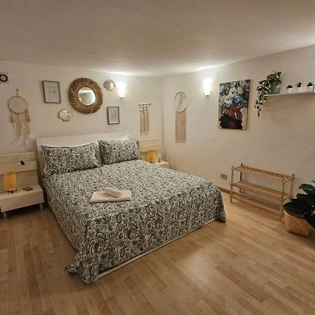 La Maison Bouganville Salerno Ngoại thất bức ảnh